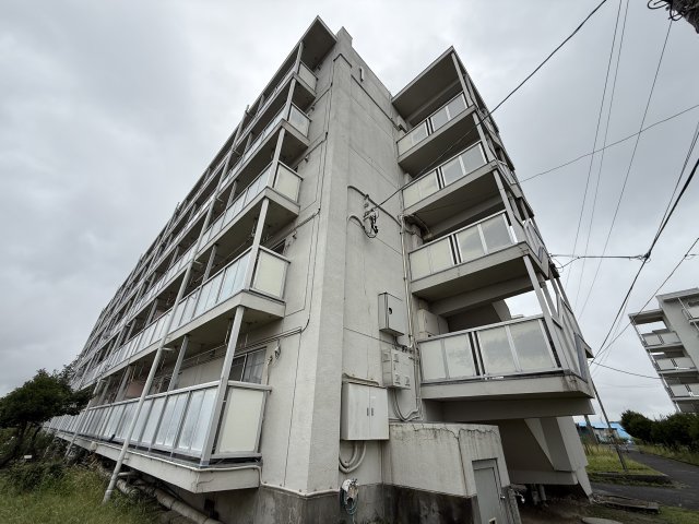 建物外観　閑静な住宅街のマンションです！