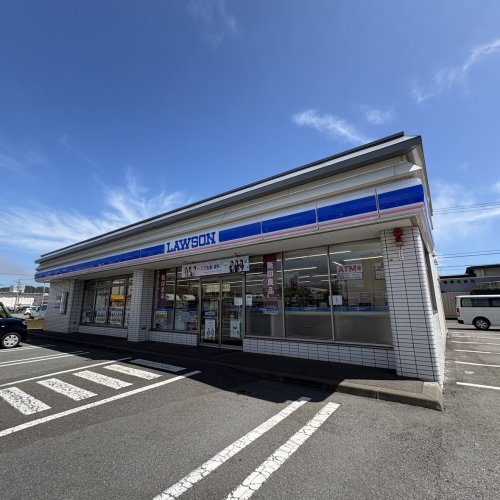 コンビニ　ローソン 室蘭寿町三丁目店（コンビニ）まで70m