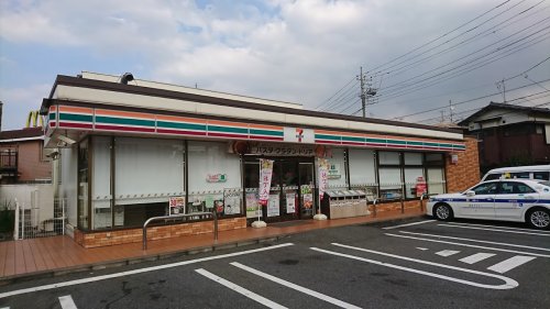 コンビニ　セブンイレブン 杉並井草2丁目店（コンビニ）まで897m