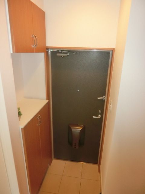 玄関　たっぷりシューズボックス