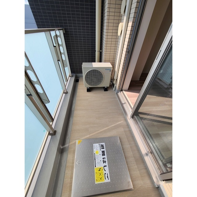 バルコニー　バルコニー