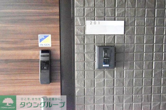 玄関　★お部屋探しは株式会社タウンハウジング東京まで★