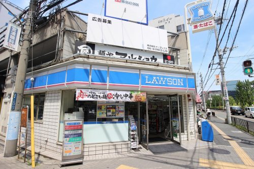 コンビニ　ローソン 江坂公園前店（コンビニ）まで101m