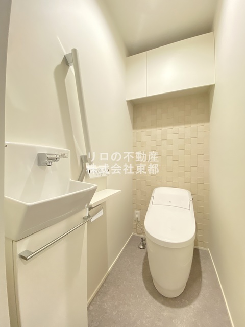 トイレ　洗浄便座付です！