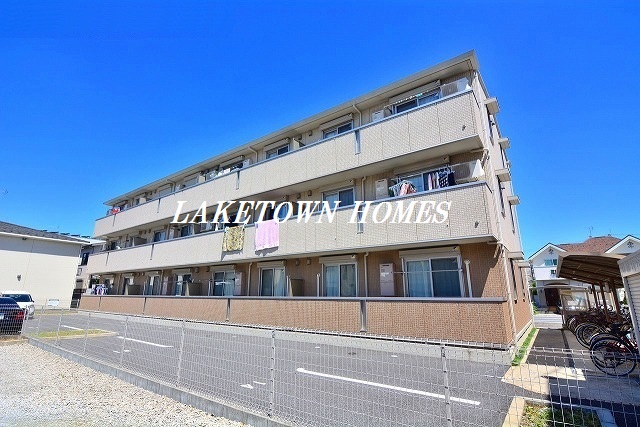 建物外観　レイクタウンでのお部屋探しは『地元の当社』にお任せ下さい！！