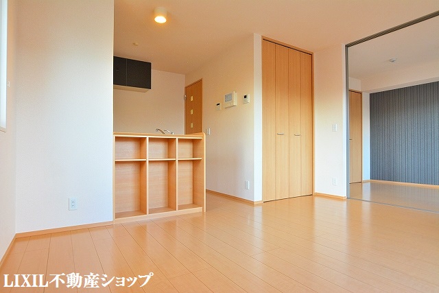 居室・リビング　１１．７５帖のＬＤＫです。
