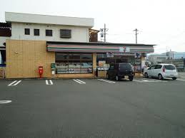 コンビニ　セブンイレブン 福山手城店（コンビニ）まで386m