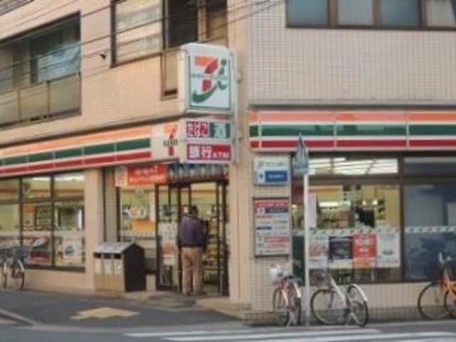 コンビニ　セブンイレブン川崎神明町店（コンビニ）まで60m