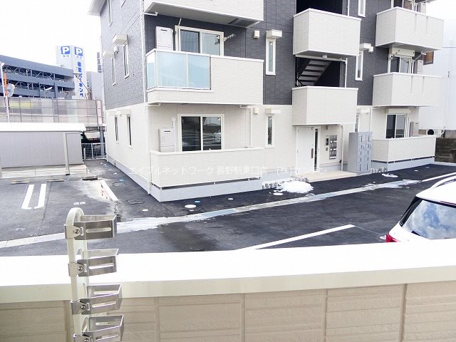 眺望　※写真は103号室のものです。（参考）