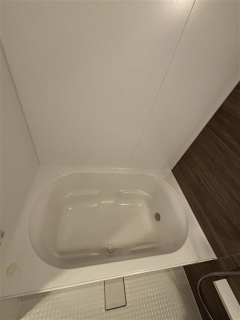 バス・シャワールーム　同建物別タイプのお部屋です。