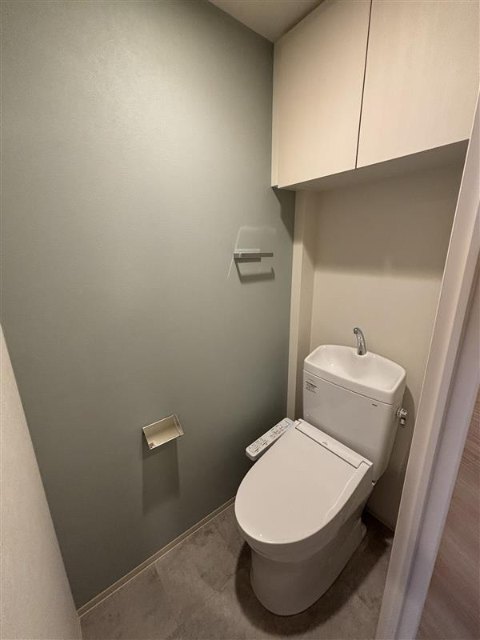 トイレ　同建物別タイプのお部屋です。