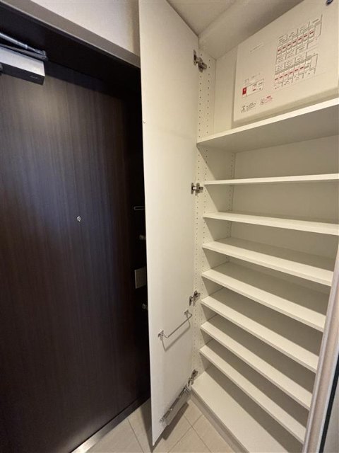 収納　同建物別タイプのお部屋です。