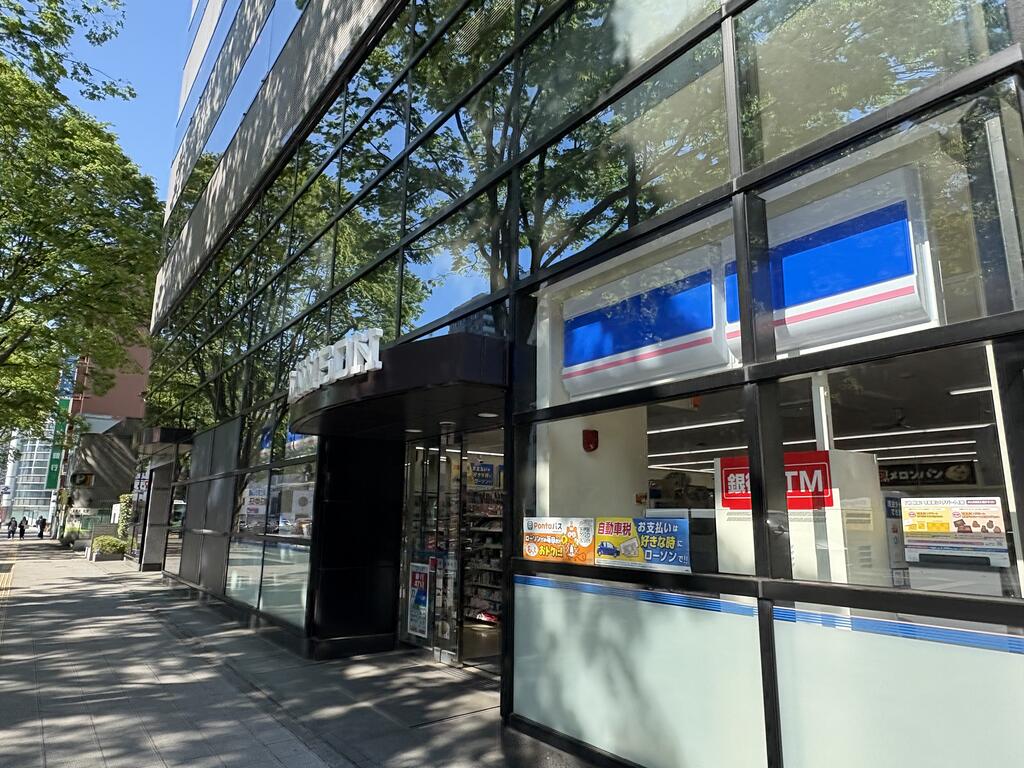 コンビニ　ローソン仙台上杉1丁目店（コンビニ）まで159m