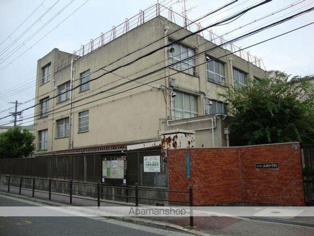 中学校　瓜破中学校（中学校）まで734m