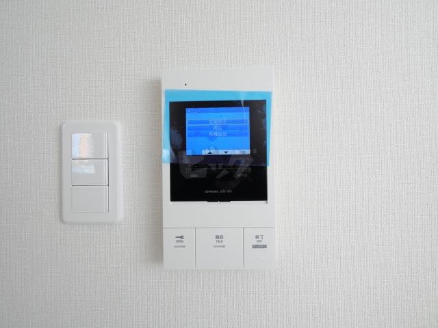 セキュリティ　安心のＴＶモニターホン設備が付いています♪