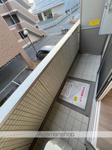 Lotusの内装写真