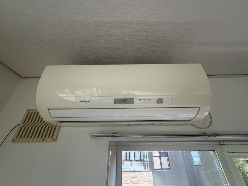 その他設備　エアコンが設置してありますので、寒暖対策もばっちり。
