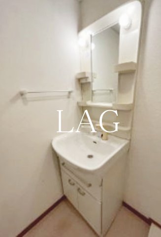 洗面設備　洗面台です。