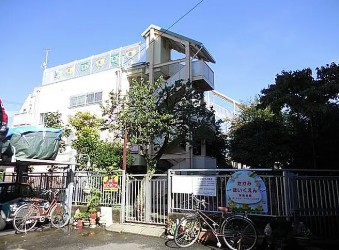 幼稚園・保育園　高見保育園（幼稚園・保育園）まで384m