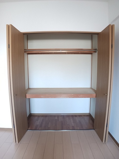 収納　※別部屋の写真です