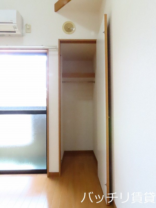 収納　同型タイプの為、現状を優先致します。