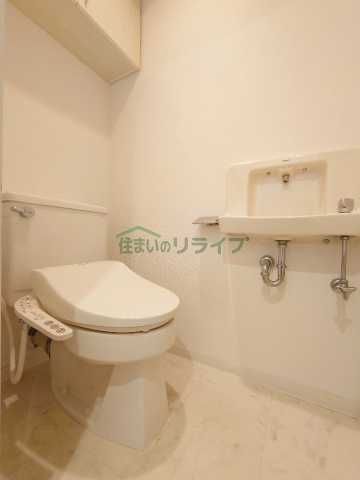 トイレ　カルパティア市ヶ谷