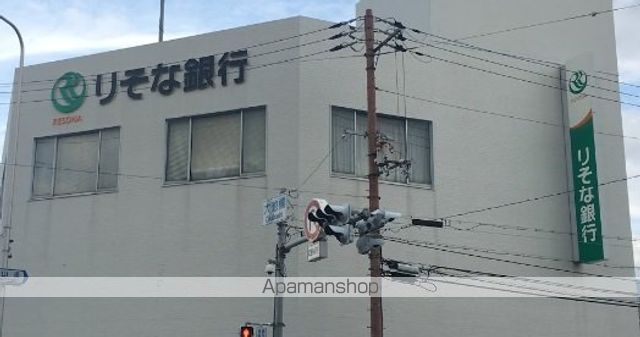 銀行　（株）りそな銀行／生野支店（銀行）まで151m