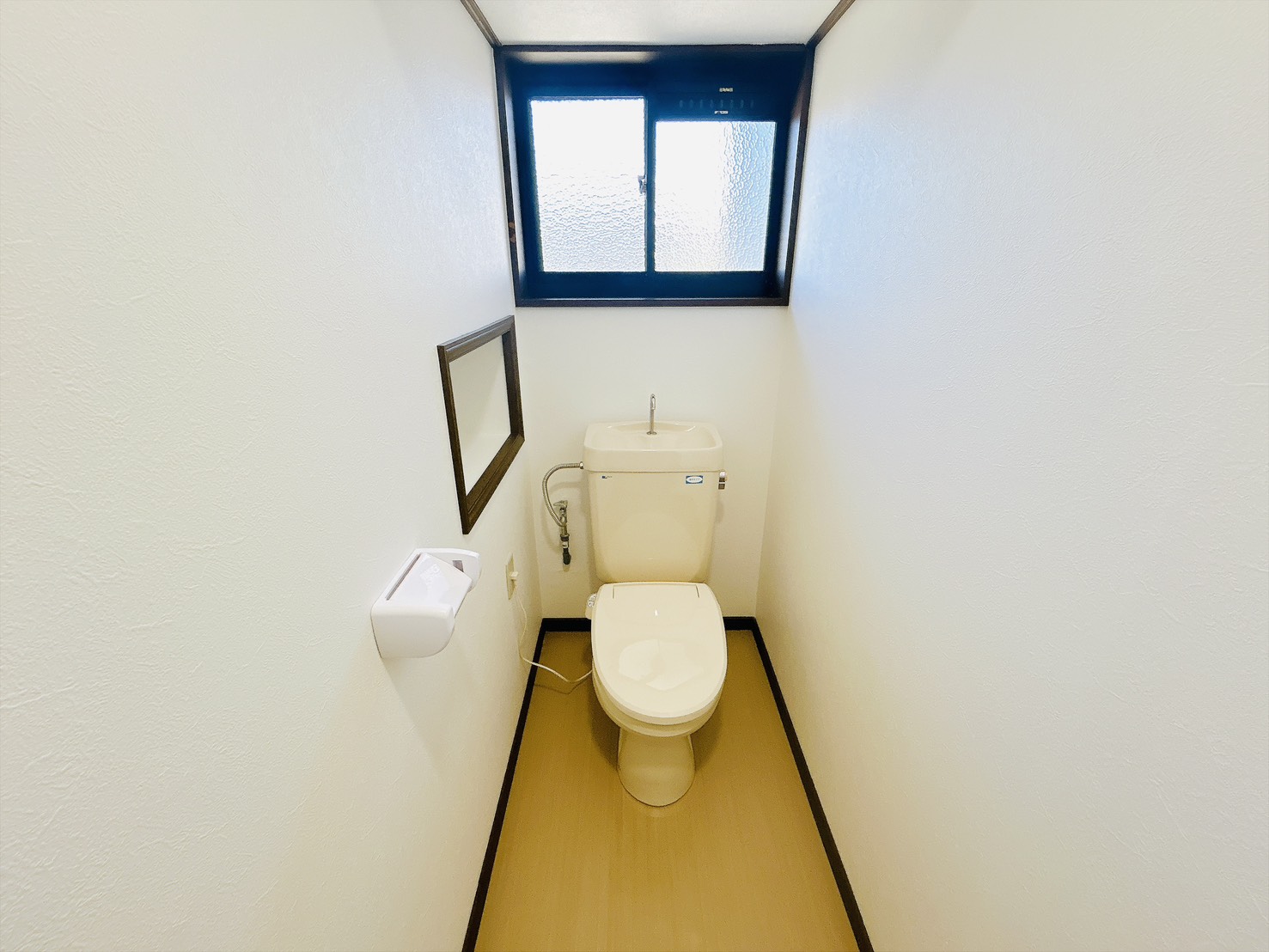 わかやま電鉄貴志川線 貴志駅 徒歩16分 2階建 築34年のトイレ写真