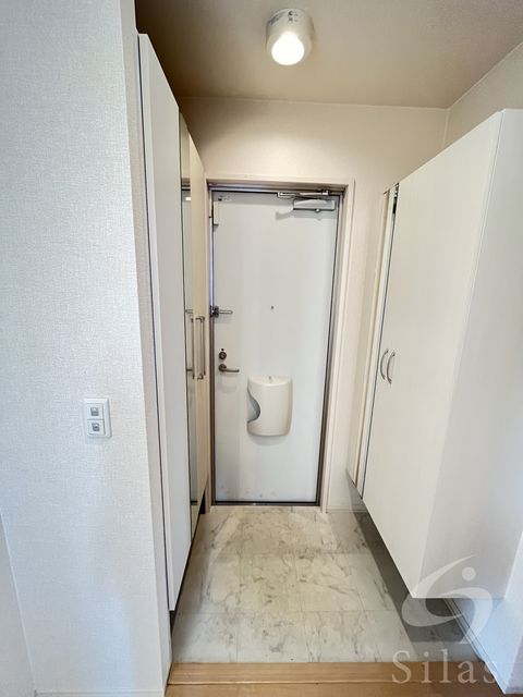 近鉄南大阪線 河内天美駅 徒歩8分 3階建 築15年の玄関写真