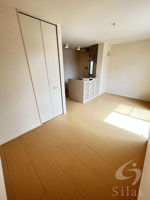 近鉄南大阪線 河内天美駅 徒歩8分 3階建 築15年の居間写真