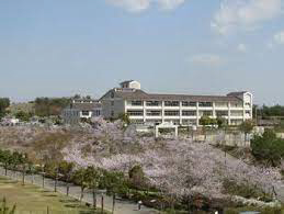 中学校　三木東中学校（中学校）まで1625m