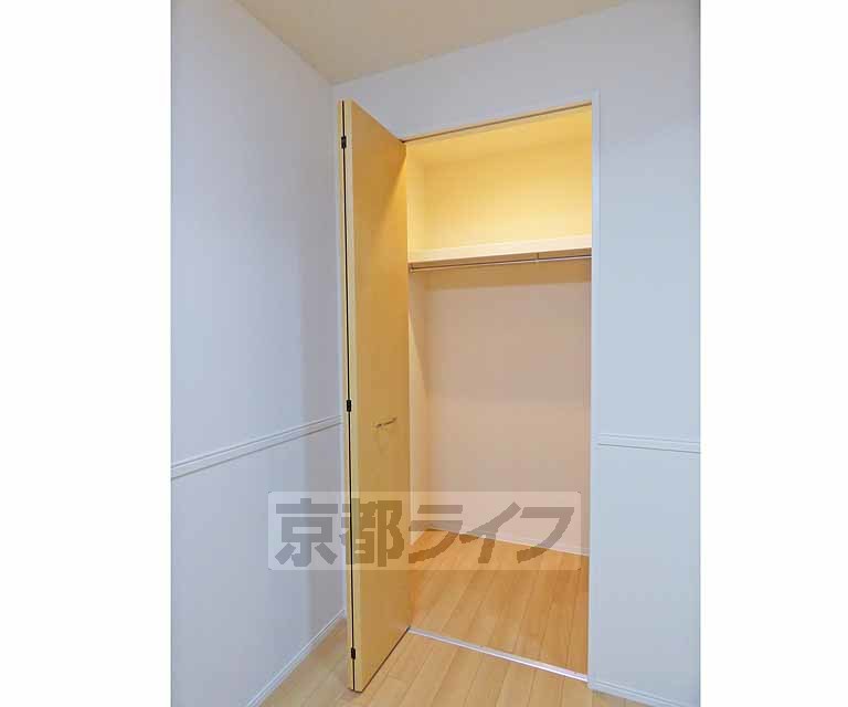 収納　ウォークインクローゼット