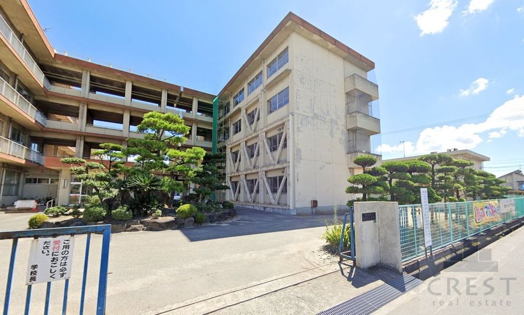 小学校　福山市立新涯小学校（小学校）まで1120m