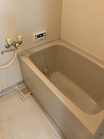 阪急今津線 甲東園駅 徒歩8分 3階建 築30年の風呂写真