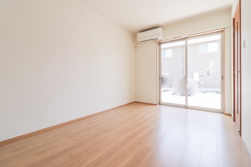 居室・リビング　図面と現状に相違がある場合には現状を優先