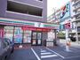 コンビニ　セブンイレブン北新横浜駅前店（コンビニ）まで367m