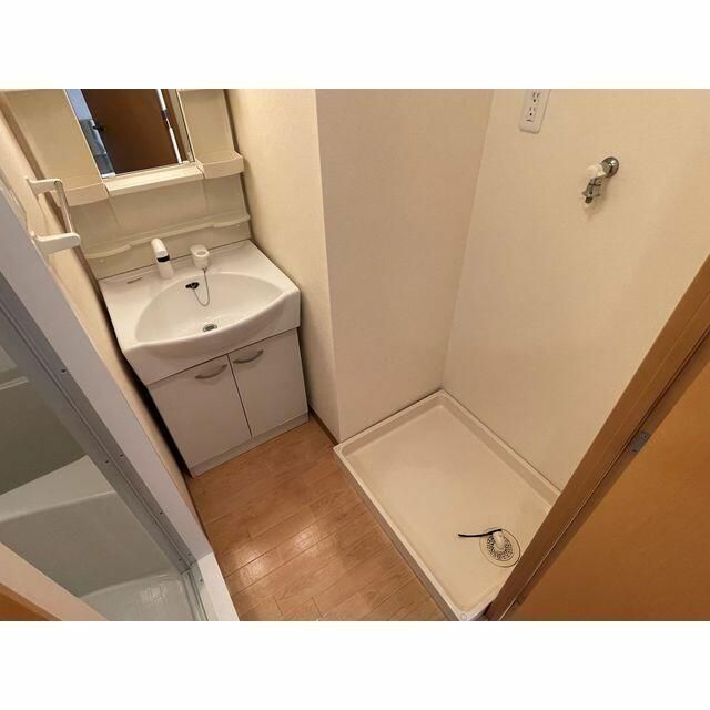 洗面設備　※同物件別号室（イメージ）