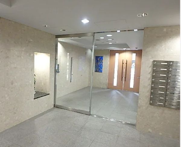 エントランス　☆共用部分☆