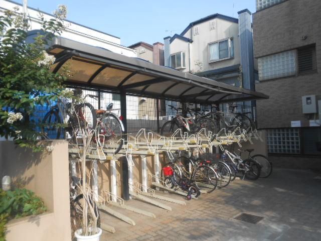 その他共有部分　★★敷地内、屋根付き駐輪場★★