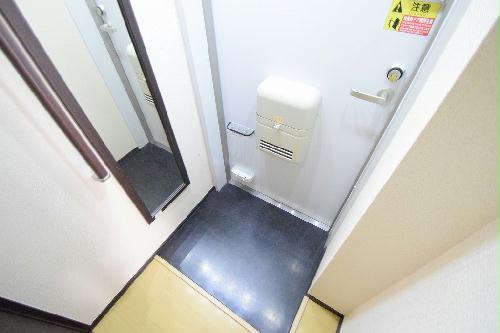玄関　現況を優先