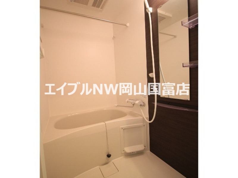 リーブルリヴェールの風呂写真