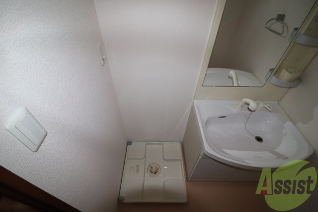 その他設備　室内に洗濯置場を確保しています。
