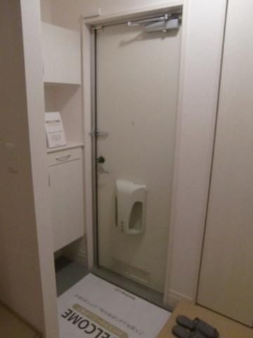 玄関　トールタイプの下駄箱です。