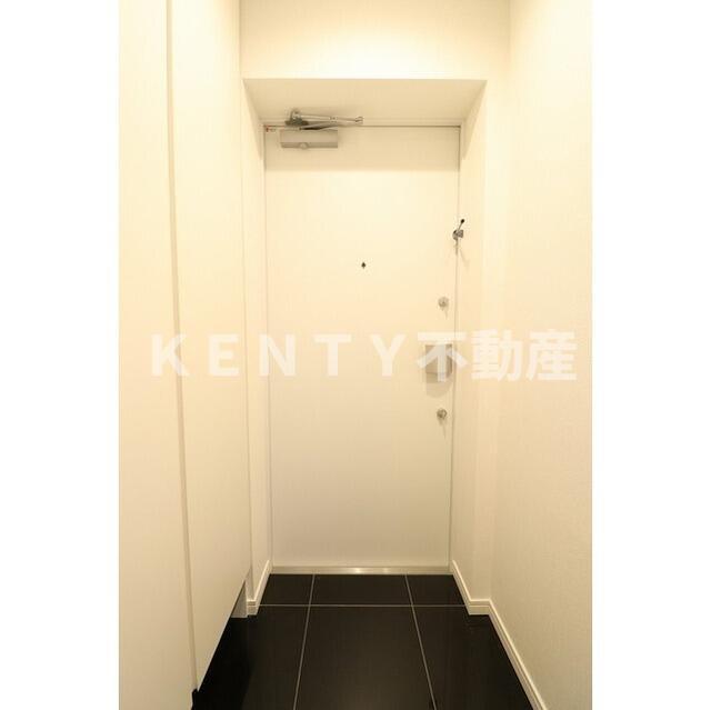 玄関　収納もある玄関です