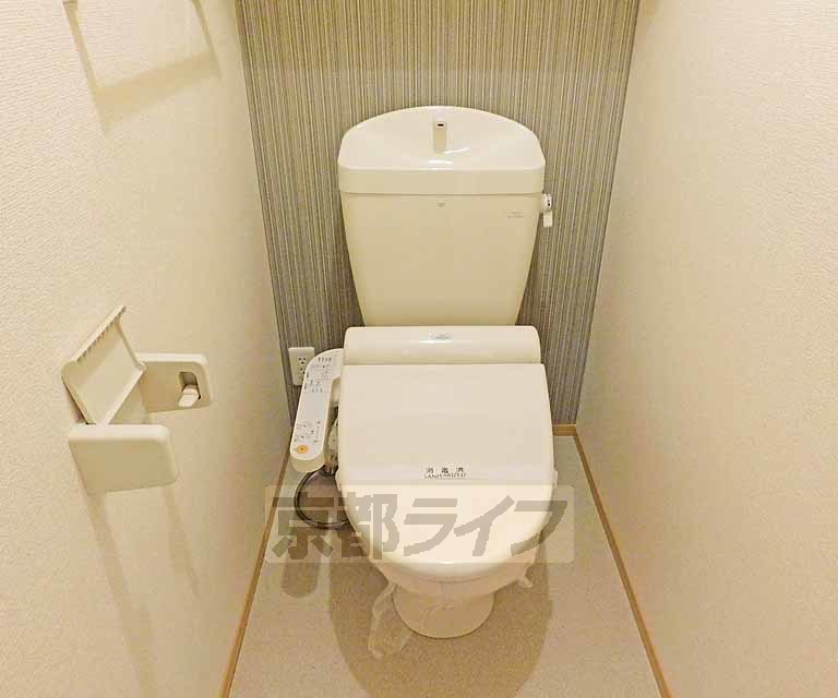 ＪＲ湖西線 唐崎駅 徒歩12分 2階建 築13年のトイレ写真