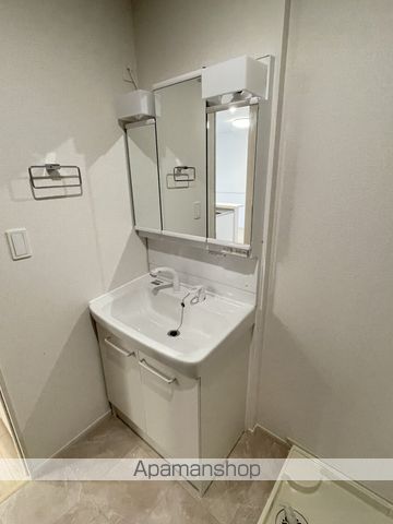 ＪＲ東海道本線 高塚駅 バス乗車時間：14分 最寄りバス停で下車 徒歩8分 2階建 築1年の内装写真