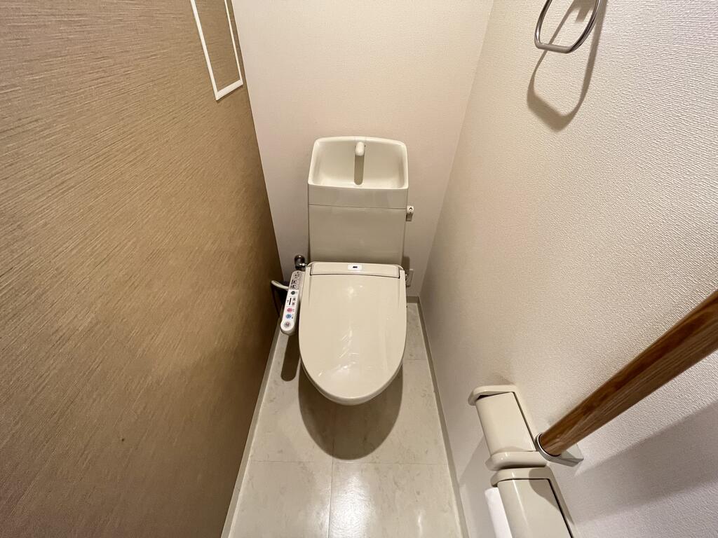 パークヒルズ榴ヶ岡のトイレ写真