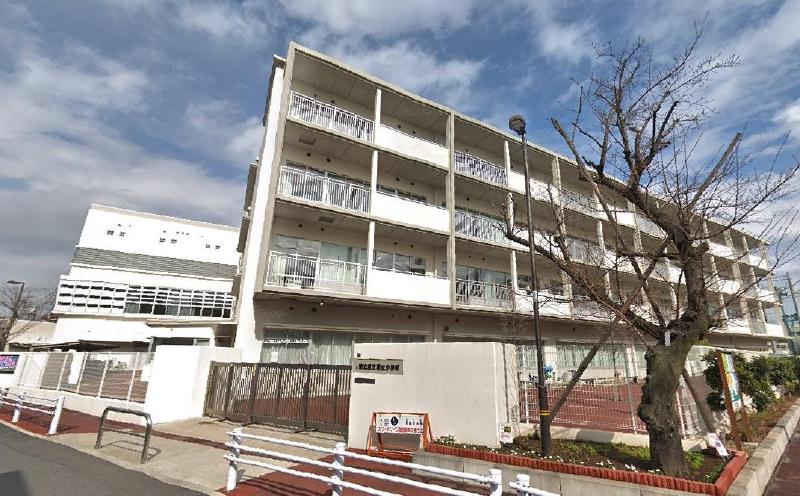 小学校　足立小学校（小学校）まで536m