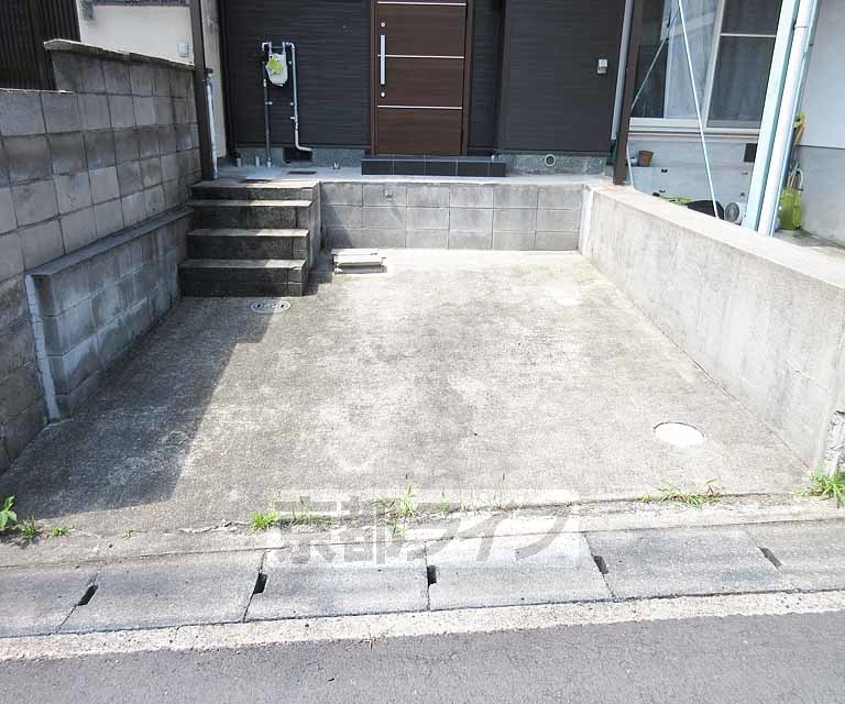 四ノ宮行者谷貸家の外観写真