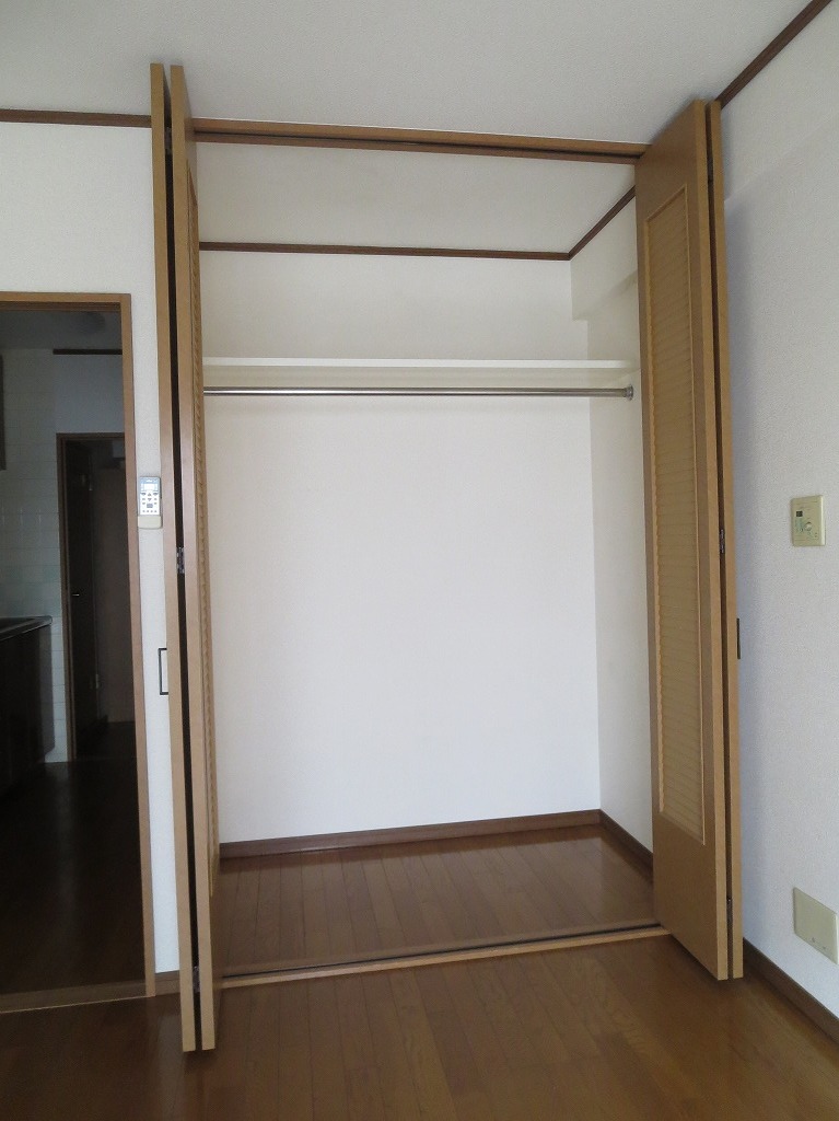 青山コーポBの内装写真